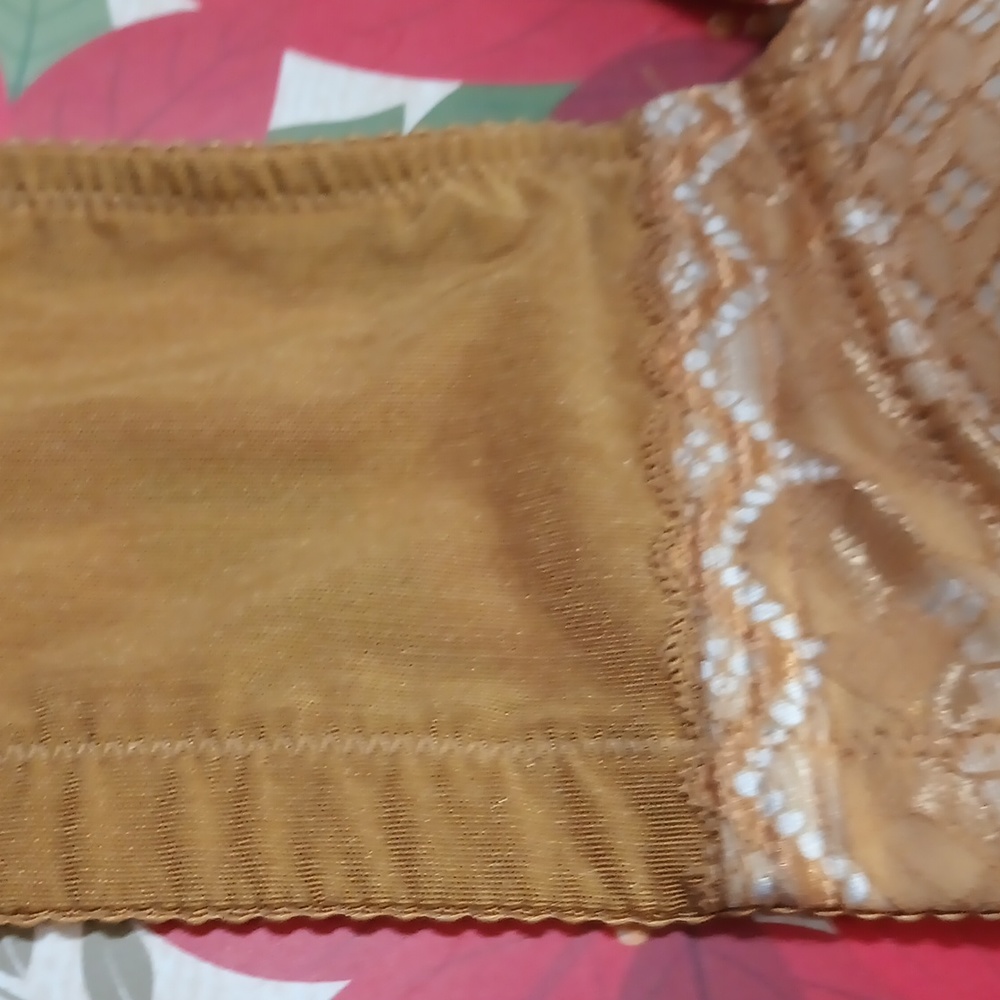 COPY - New bra without tag size 36b - Picture 4 of 8